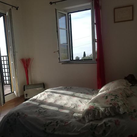 Отель Ca' Clementine Sasso di Bordighera Экстерьер фото