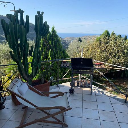 Отель Ca' Clementine Sasso di Bordighera Экстерьер фото