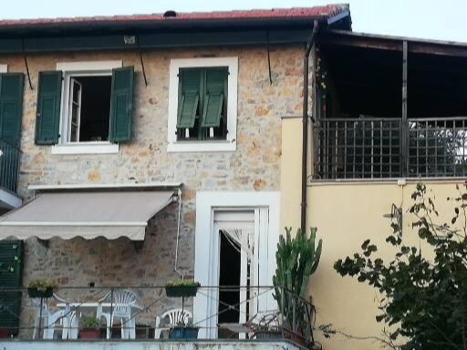 Отель Ca' Clementine Sasso di Bordighera Экстерьер фото