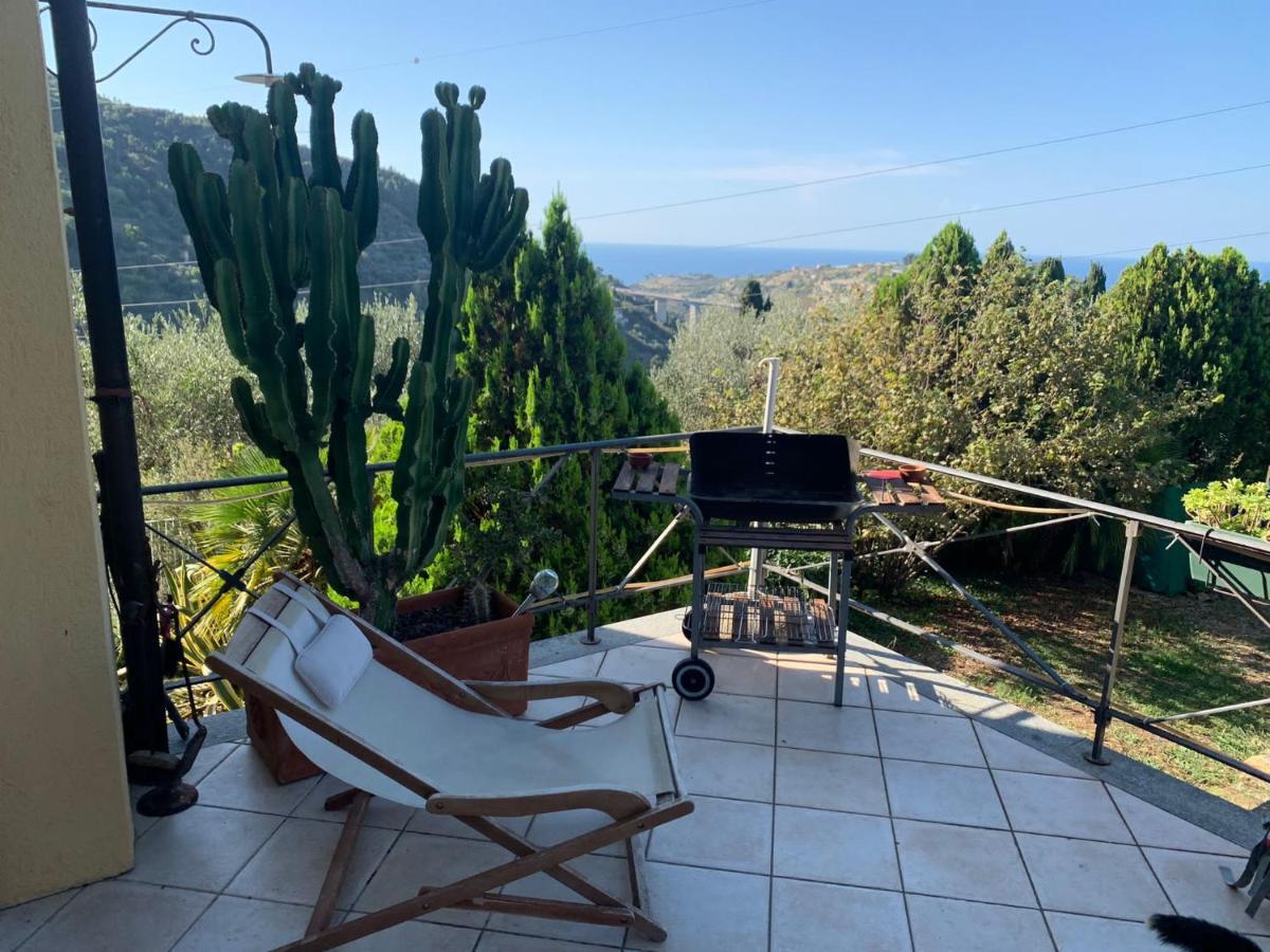 Отель Ca' Clementine Sasso di Bordighera Экстерьер фото
